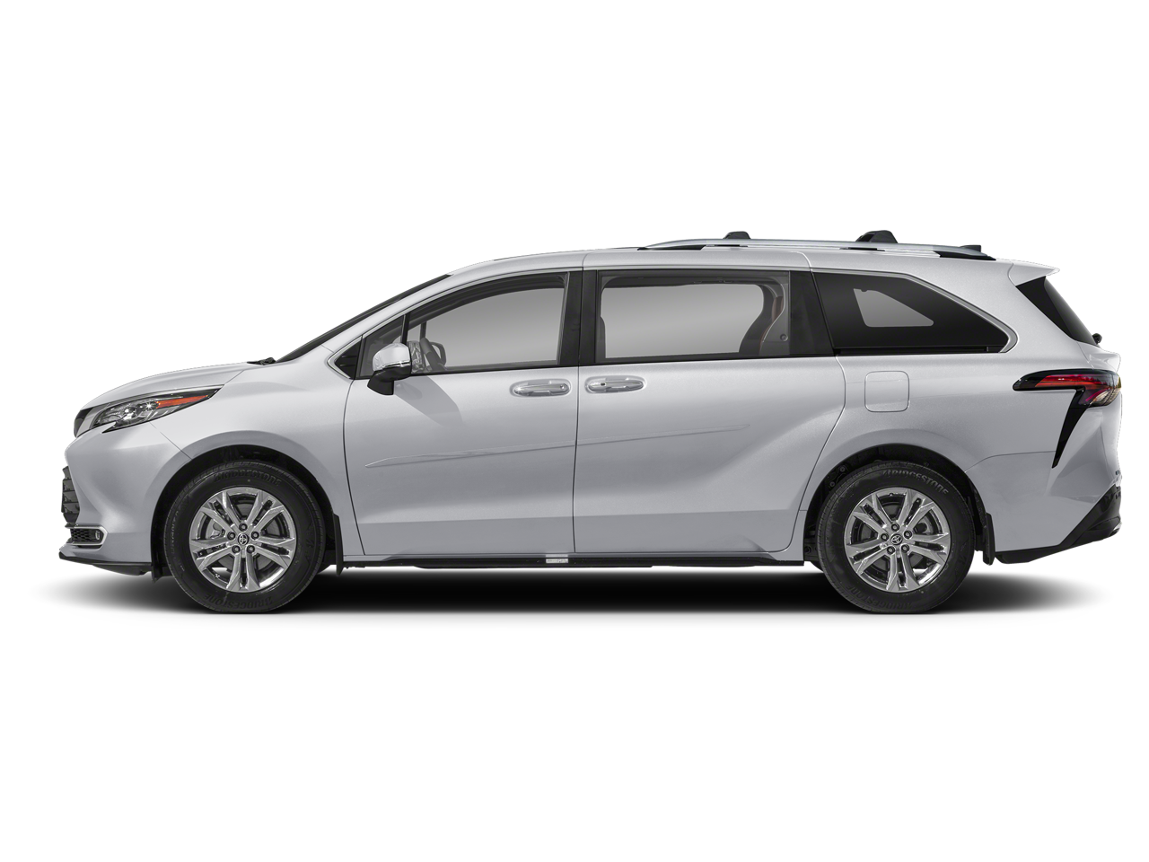2024 Toyota Sienna Platinum photo 3