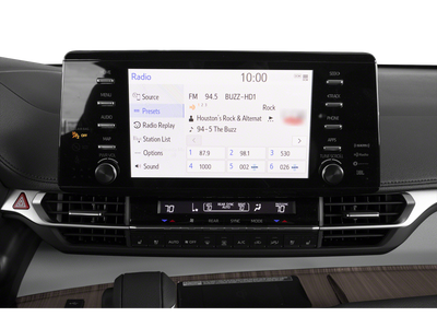 2023 Toyota Sienna Limited