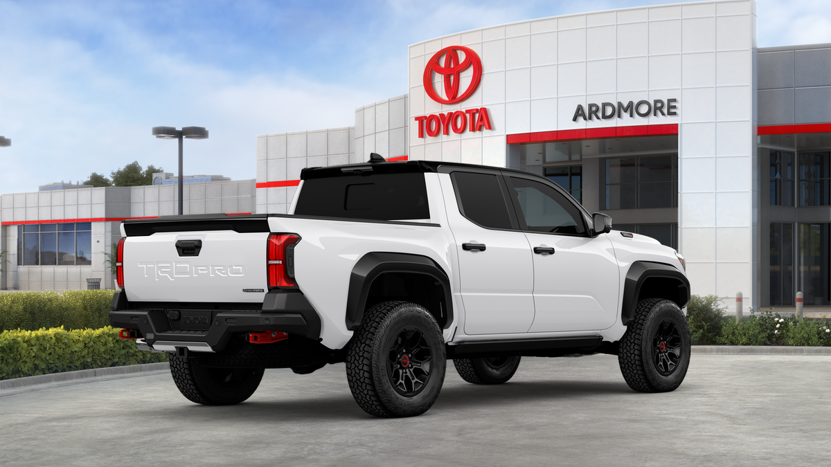 2026 Toyota Tacoma i-FORCE MAX TRD Pro