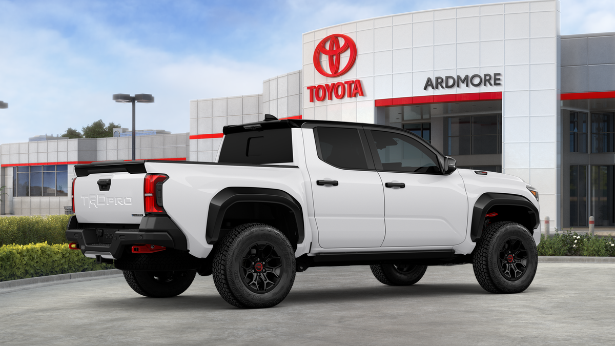 2026 Toyota Tacoma i-FORCE MAX TRD Pro