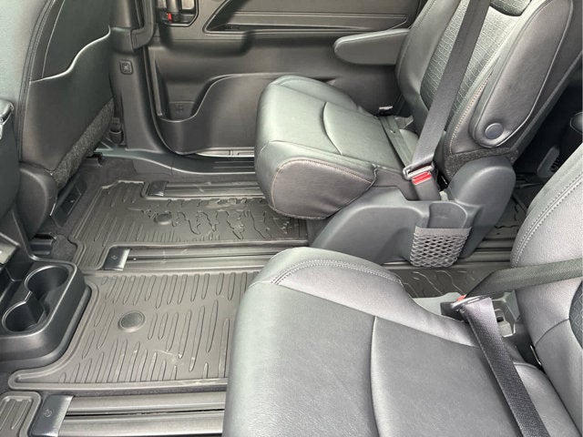 2026 Toyota Sienna Woodland Edition