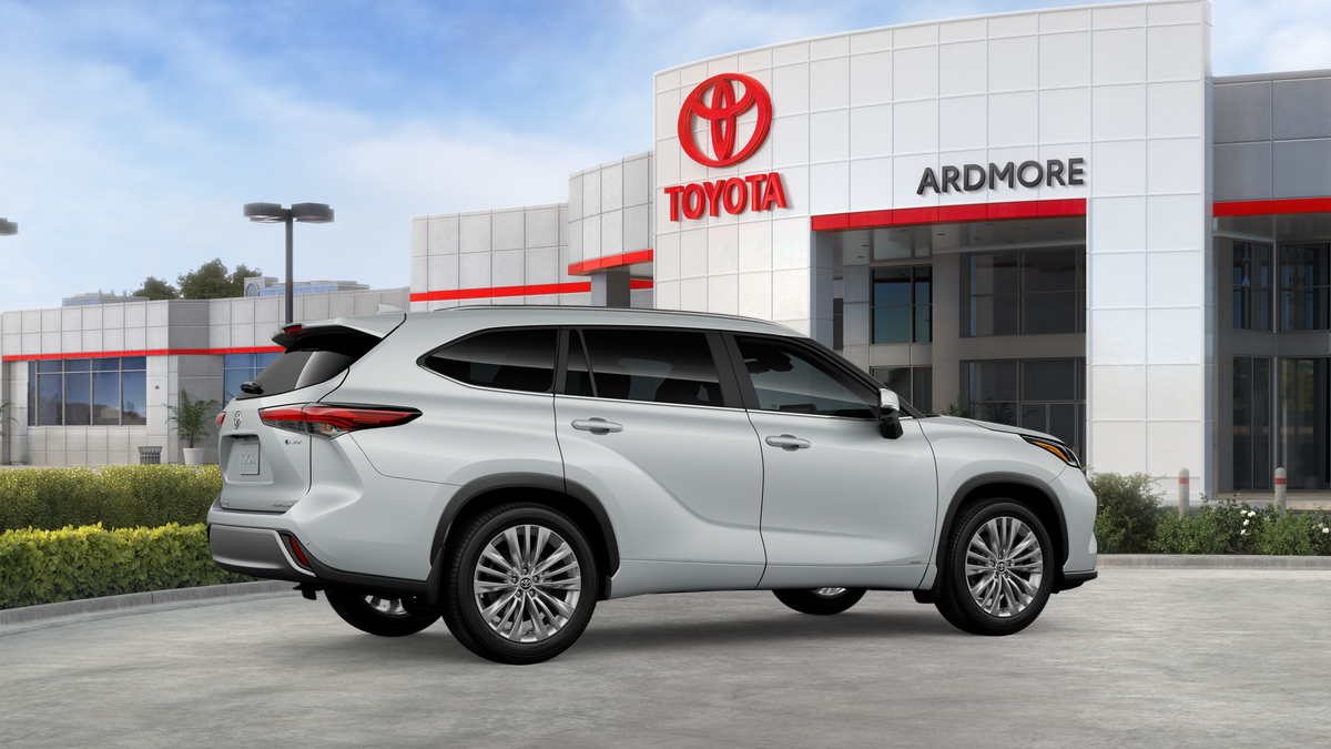 2026 Toyota Highlander Hybrid Hybrid Platinum