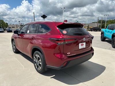 2026 Toyota Highlander Hybrid Hybrid XLE