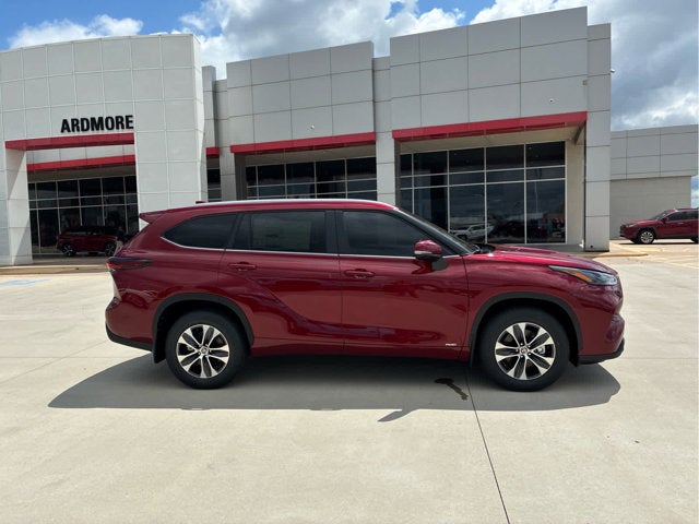 2026 Toyota Highlander Hybrid Hybrid XLE