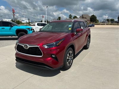 2026 Toyota Highlander Hybrid Hybrid XLE