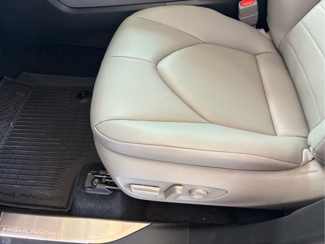 2026 Toyota Highlander Hybrid Hybrid XLE