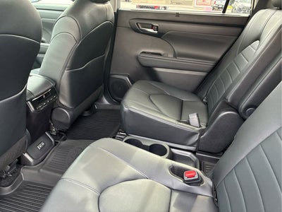 2026 Toyota Highlander Hybrid Hybrid XLE