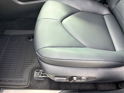 2026 Toyota Highlander Hybrid Hybrid XLE
