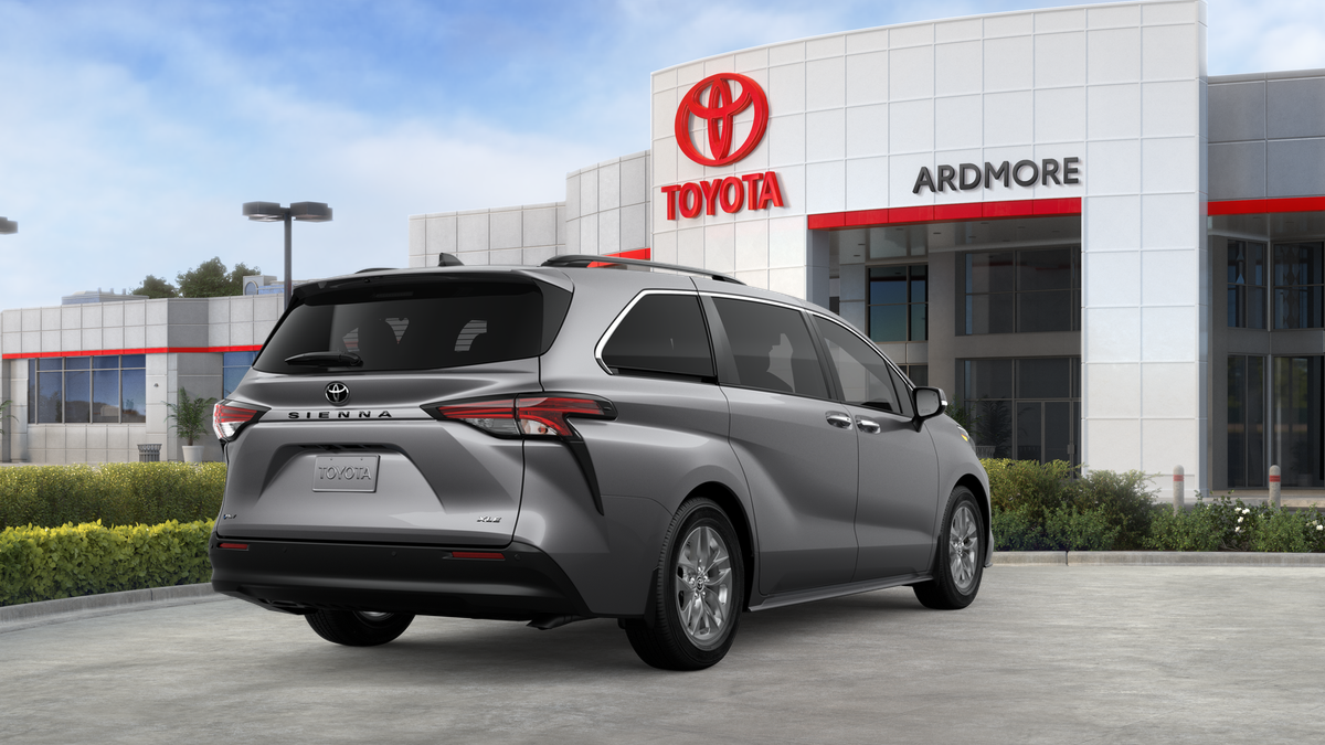 2026 Toyota Sienna XLE
