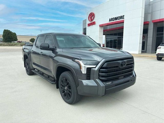 2026 Toyota Tundra 4WD SR5
