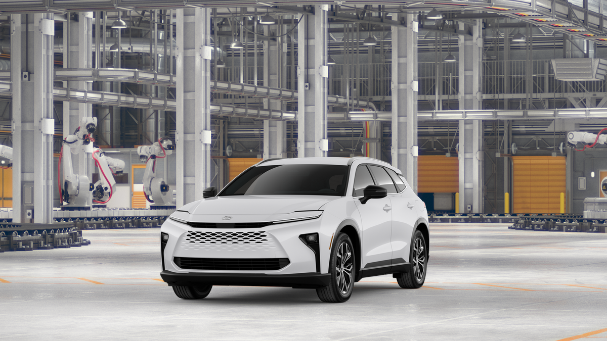 2026 Toyota Crown Signia XLE