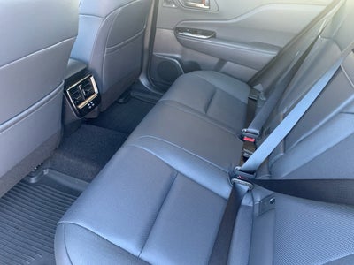 2026 Toyota Toyota Crown Signia Limited