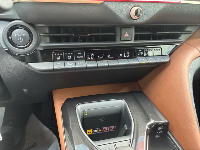 2026 Toyota Toyota Crown Signia Limited