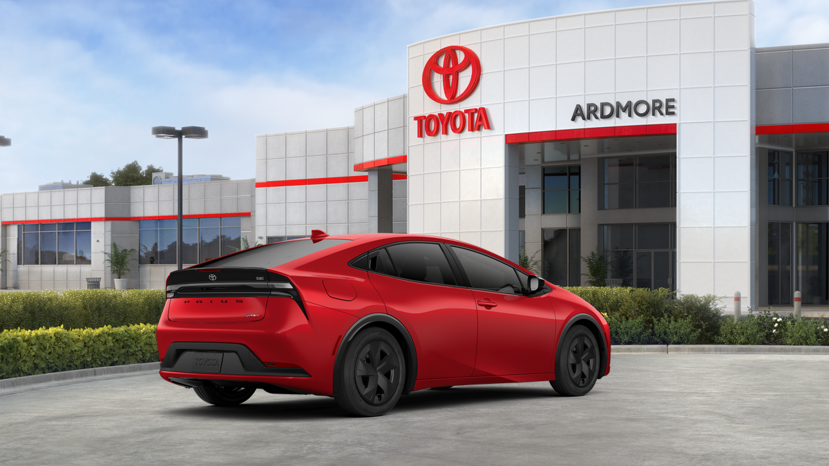 2026 Toyota Prius Plug-in Hybrid SE