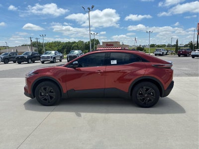 2026 Toyota C-HR SE