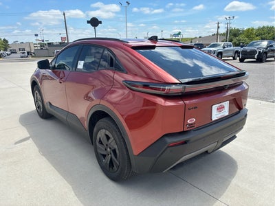 2026 Toyota C-HR SE