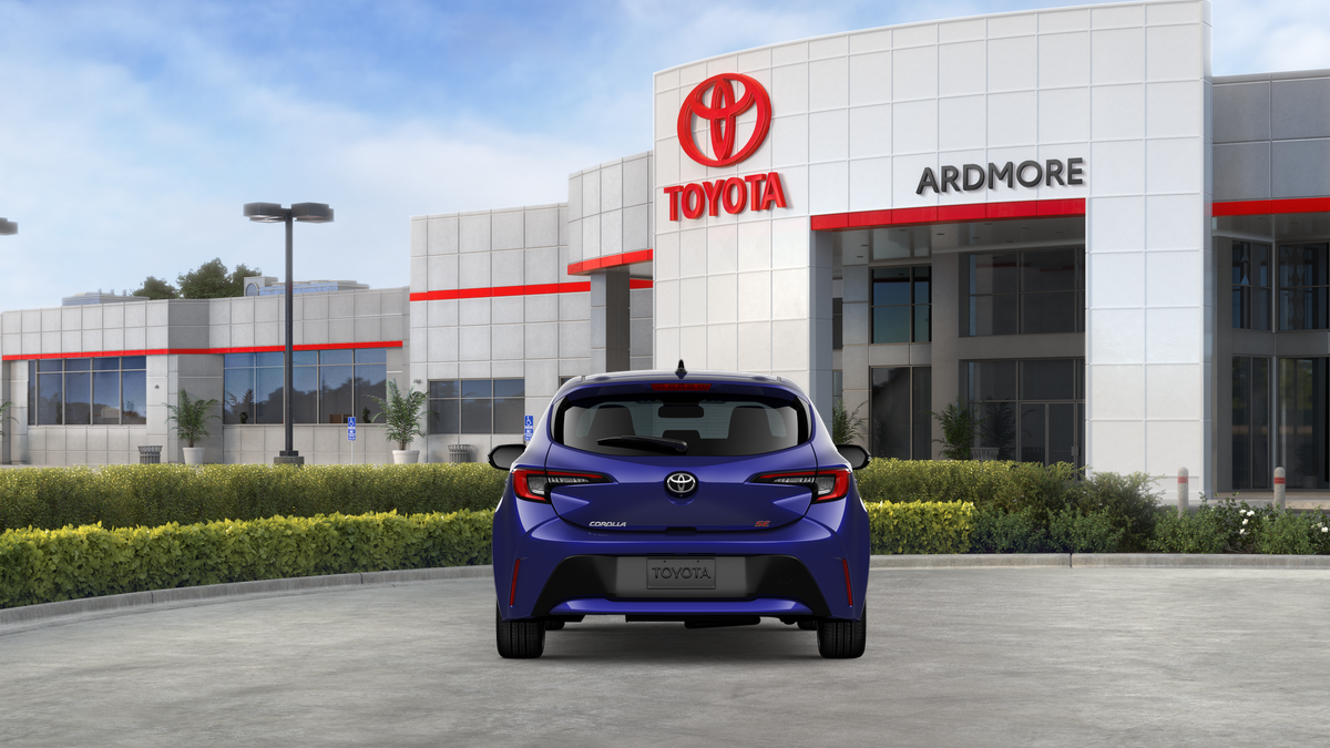 2026 Toyota Corolla Hatchback SE