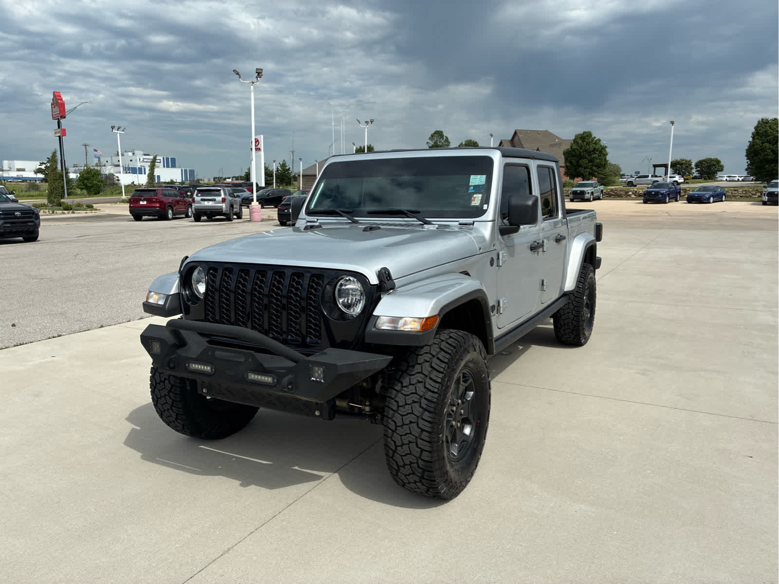 2022 Jeep Gladiator Willys