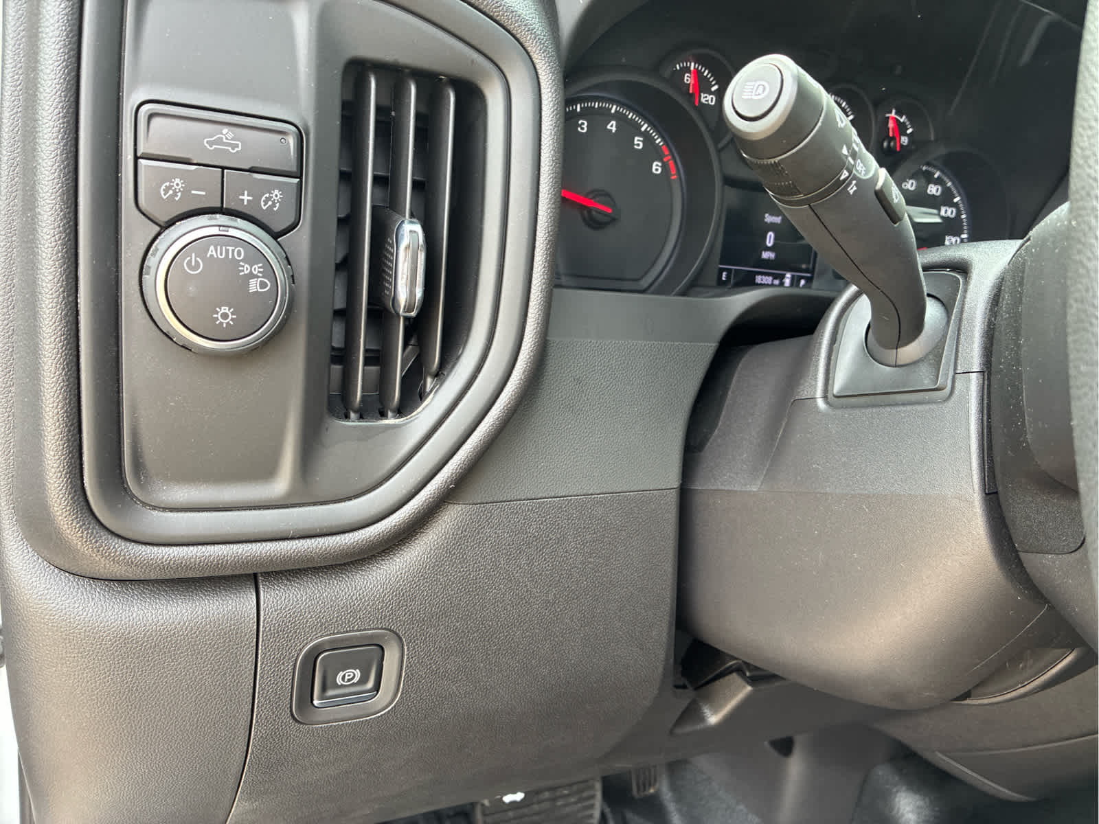 2025 Chevrolet Silverado 1500 Work Truck
