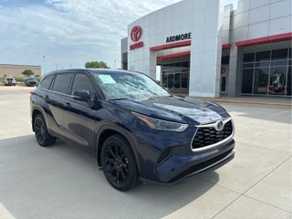 2022 Toyota Highlander L