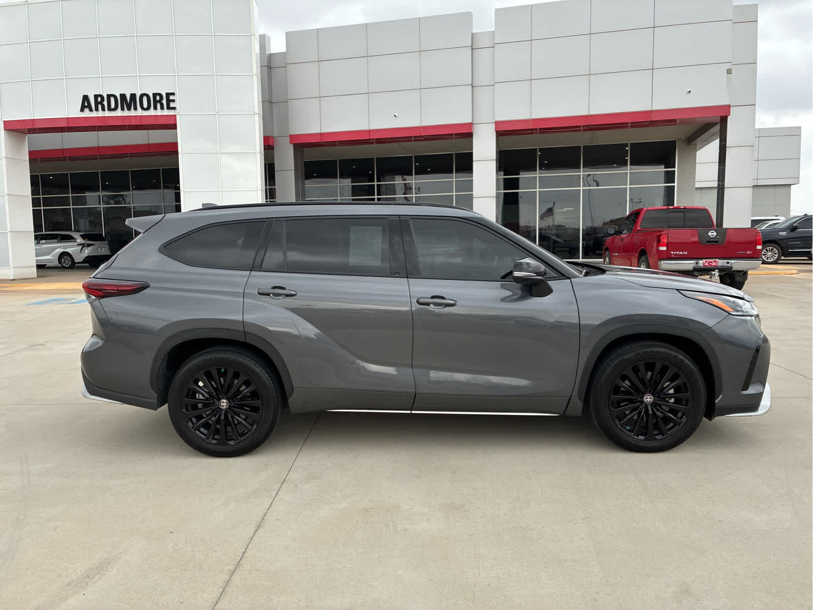 2024 Toyota Highlander XSE