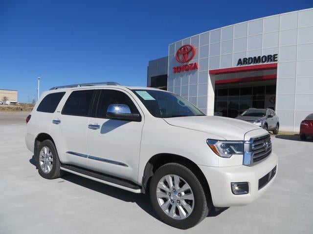 2018 Toyota Sequoia 5.7 Auto Platinum's photo