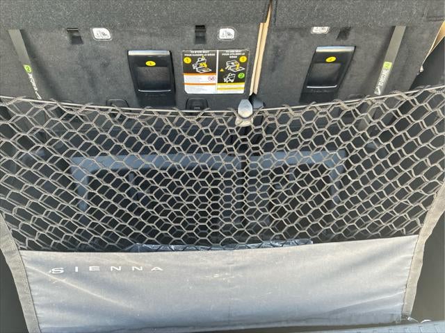 2023 Toyota Sienna Limited