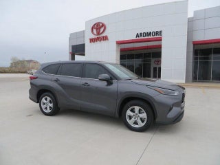 2021 Toyota Highlander LE