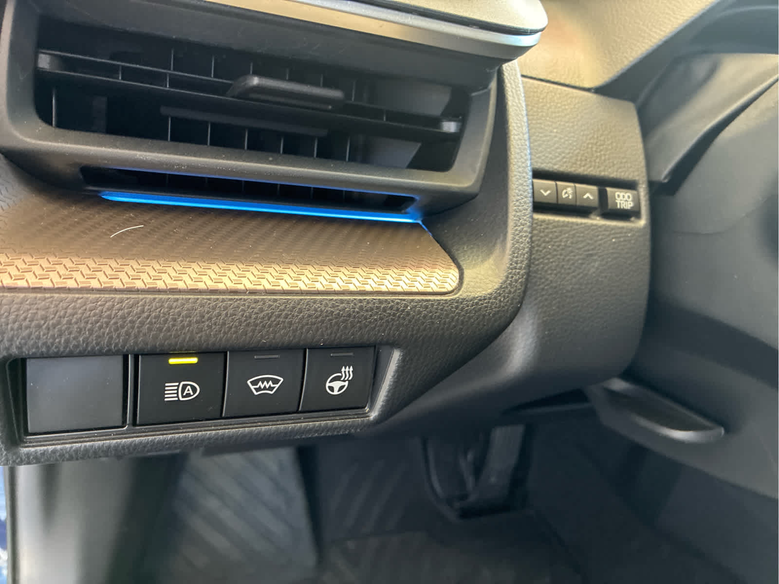 2024 Toyota Prius XLE
