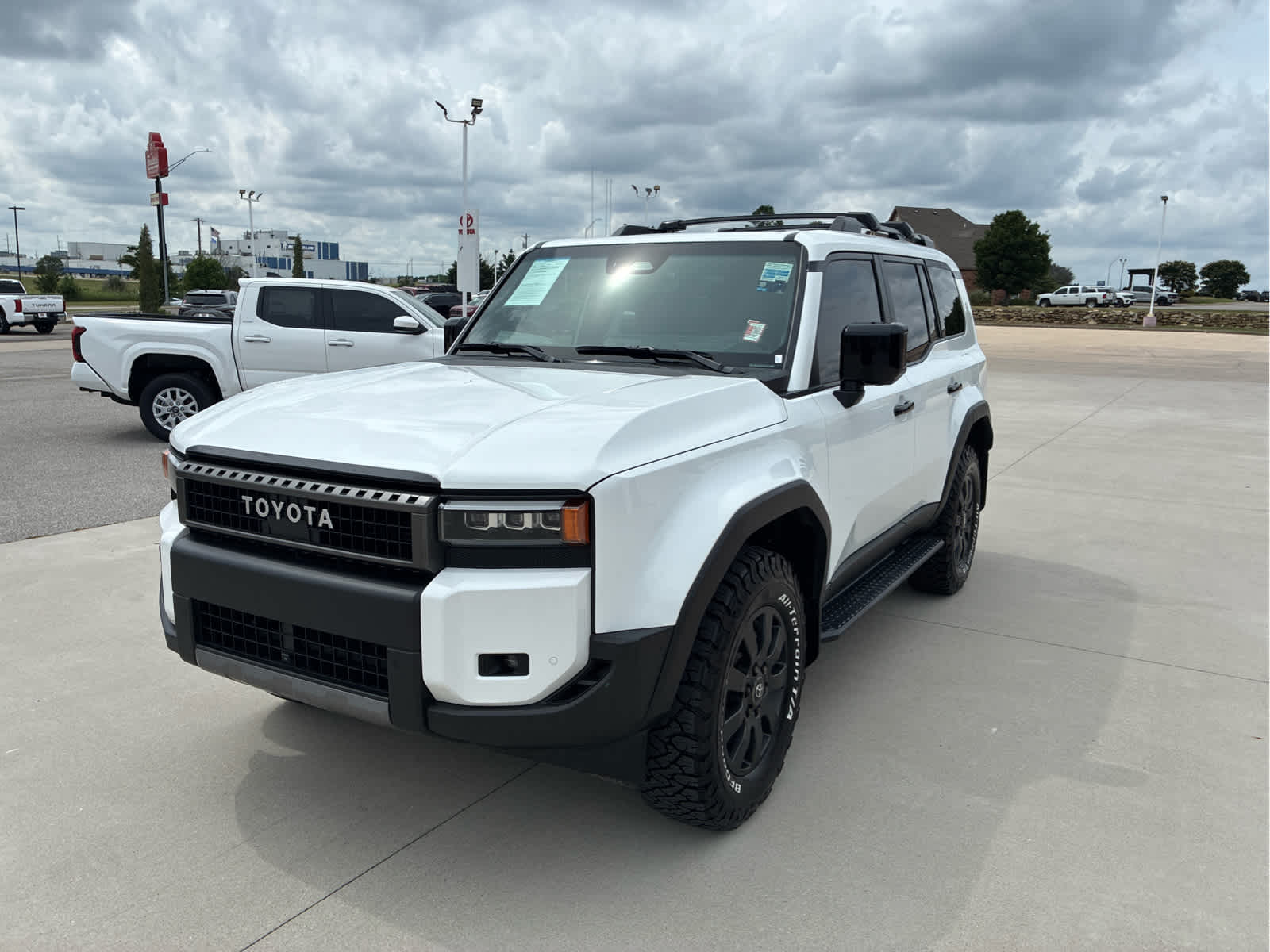 2025 Toyota Land Cruiser 4WD (Natl)