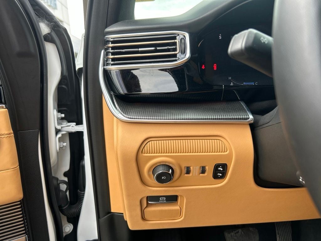 2023 Jeep Grand Wagoneer Series III