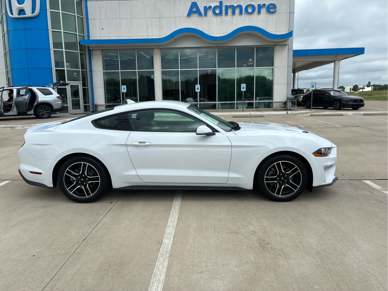 2022 Ford Mustang EcoBoost Premium
