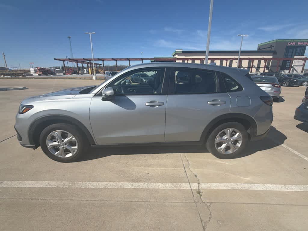 2025 Honda HR-V LX