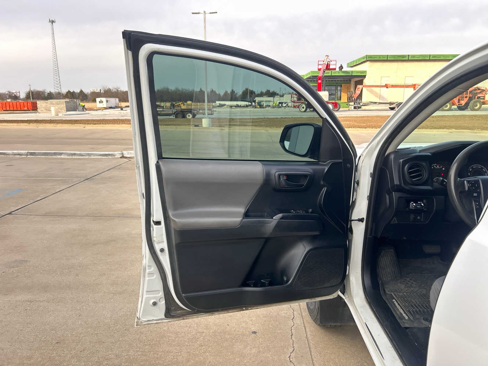 2019 Toyota Tacoma SR