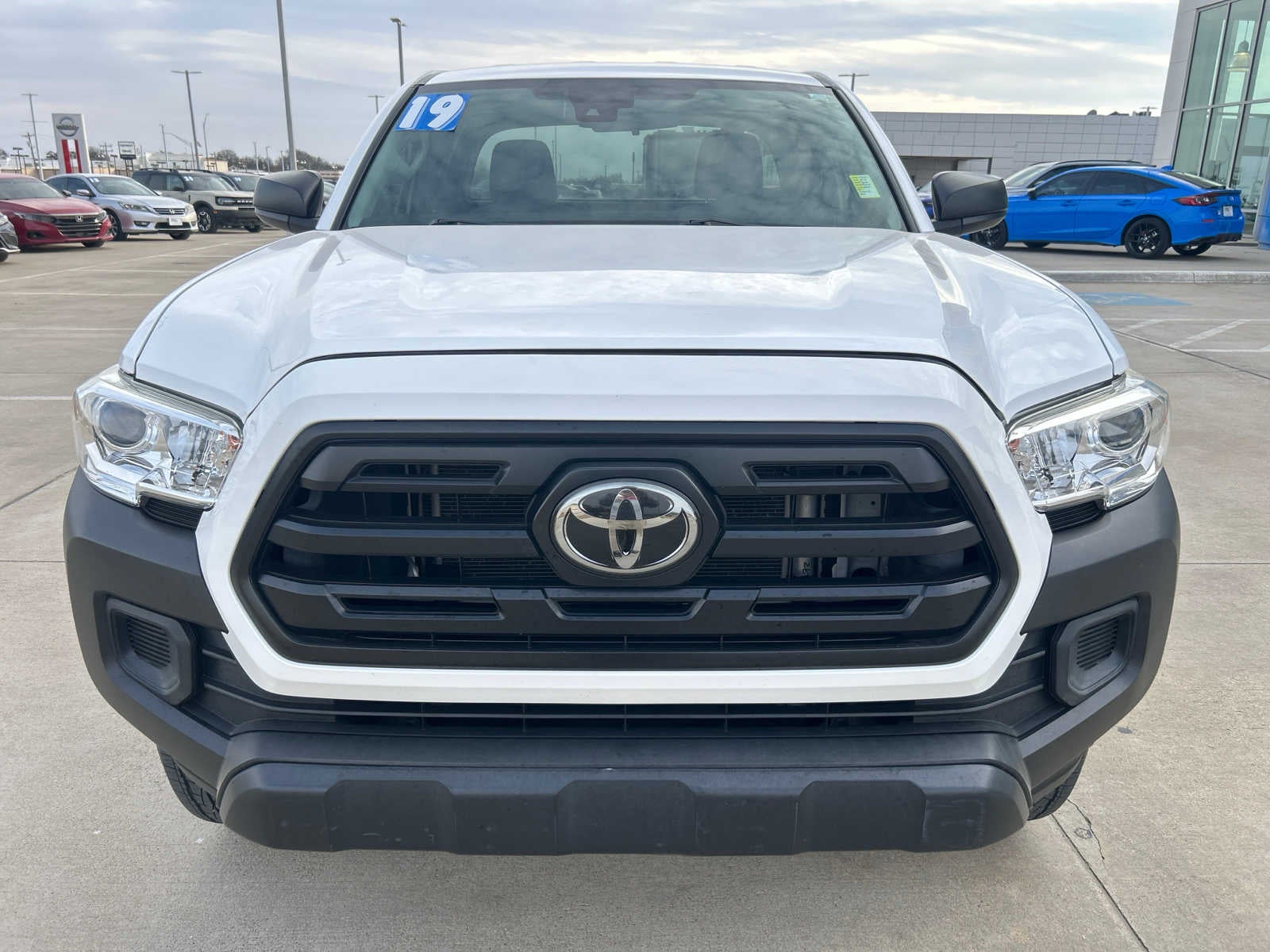 2019 Toyota Tacoma SR