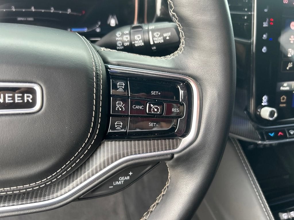 2023 Jeep Grand Wagoneer Series II Obsidian