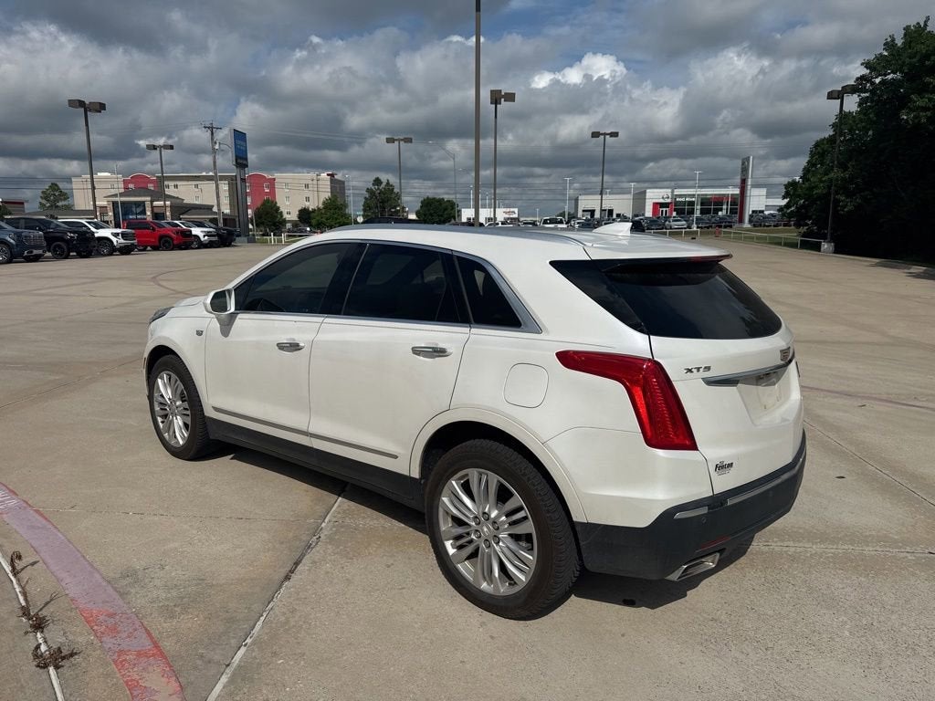 2017 Cadillac XT5 Premium Luxury FWD