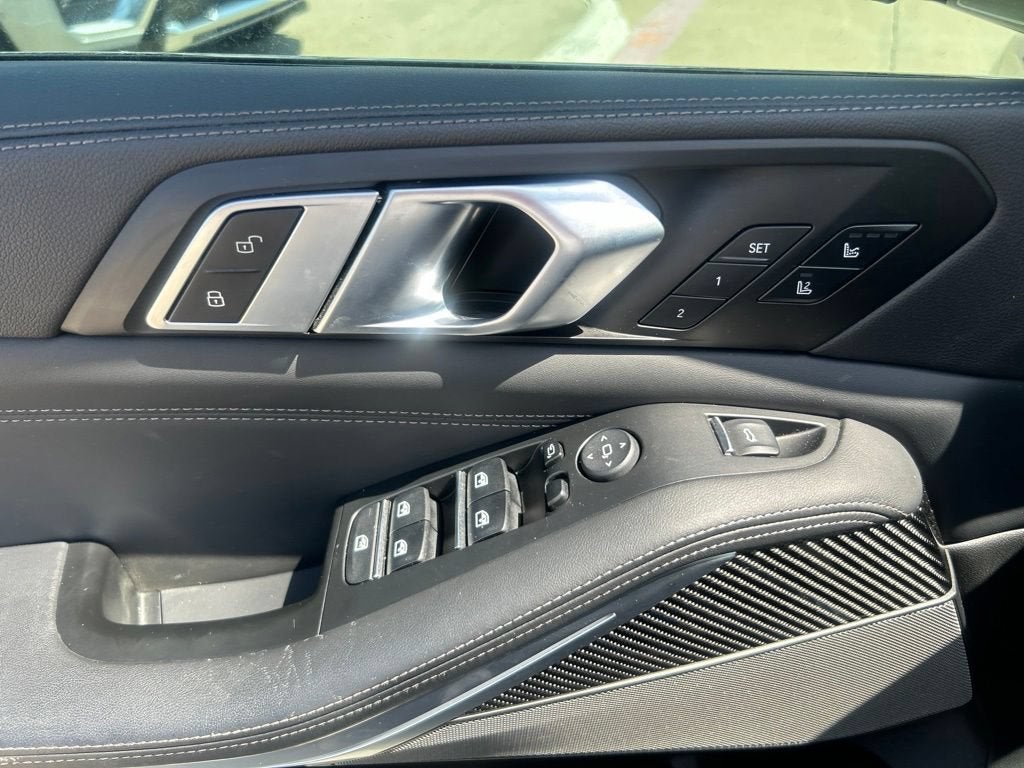 2023 BMW X5 M50i
