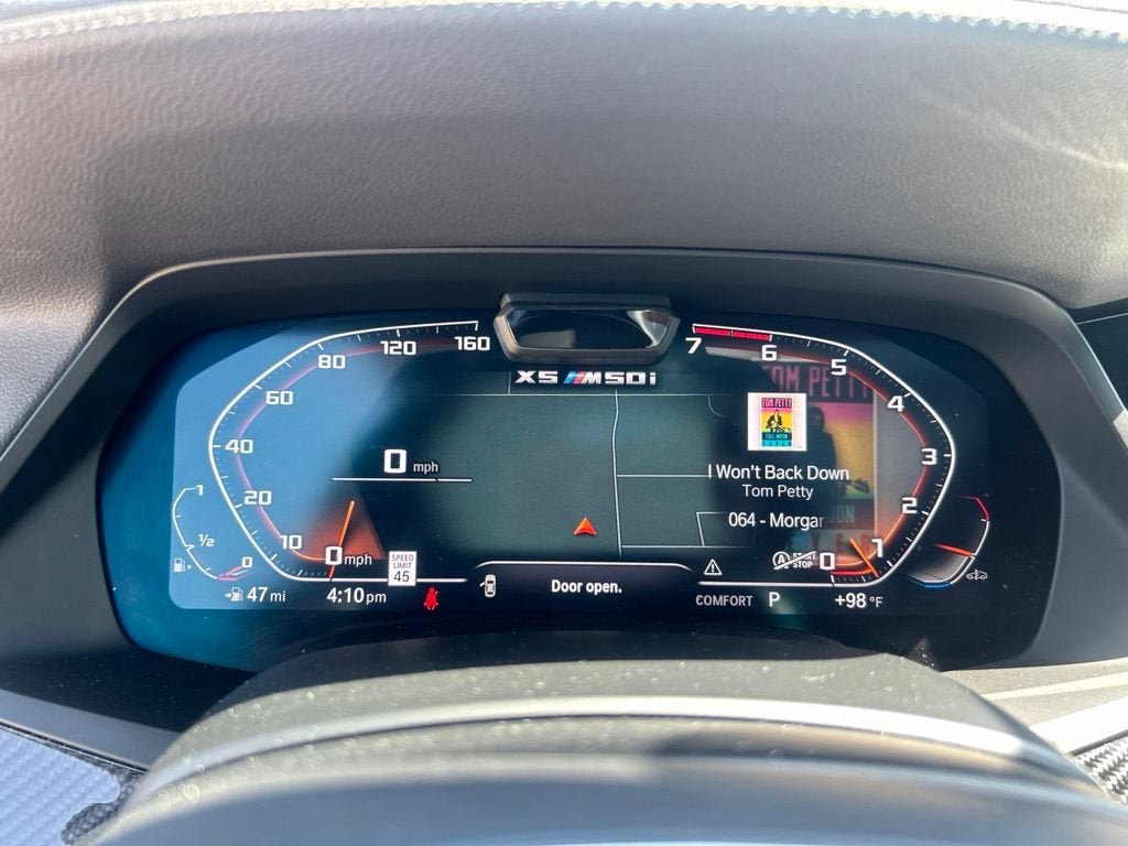 2023 BMW X5 M50i