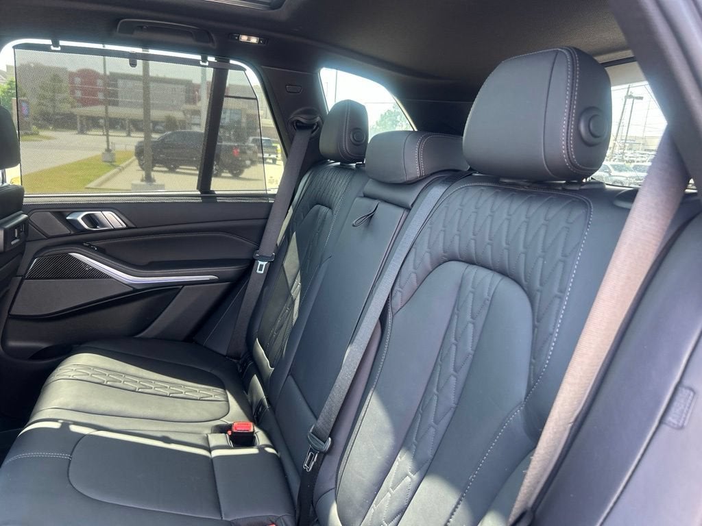 2023 BMW X5 M50i